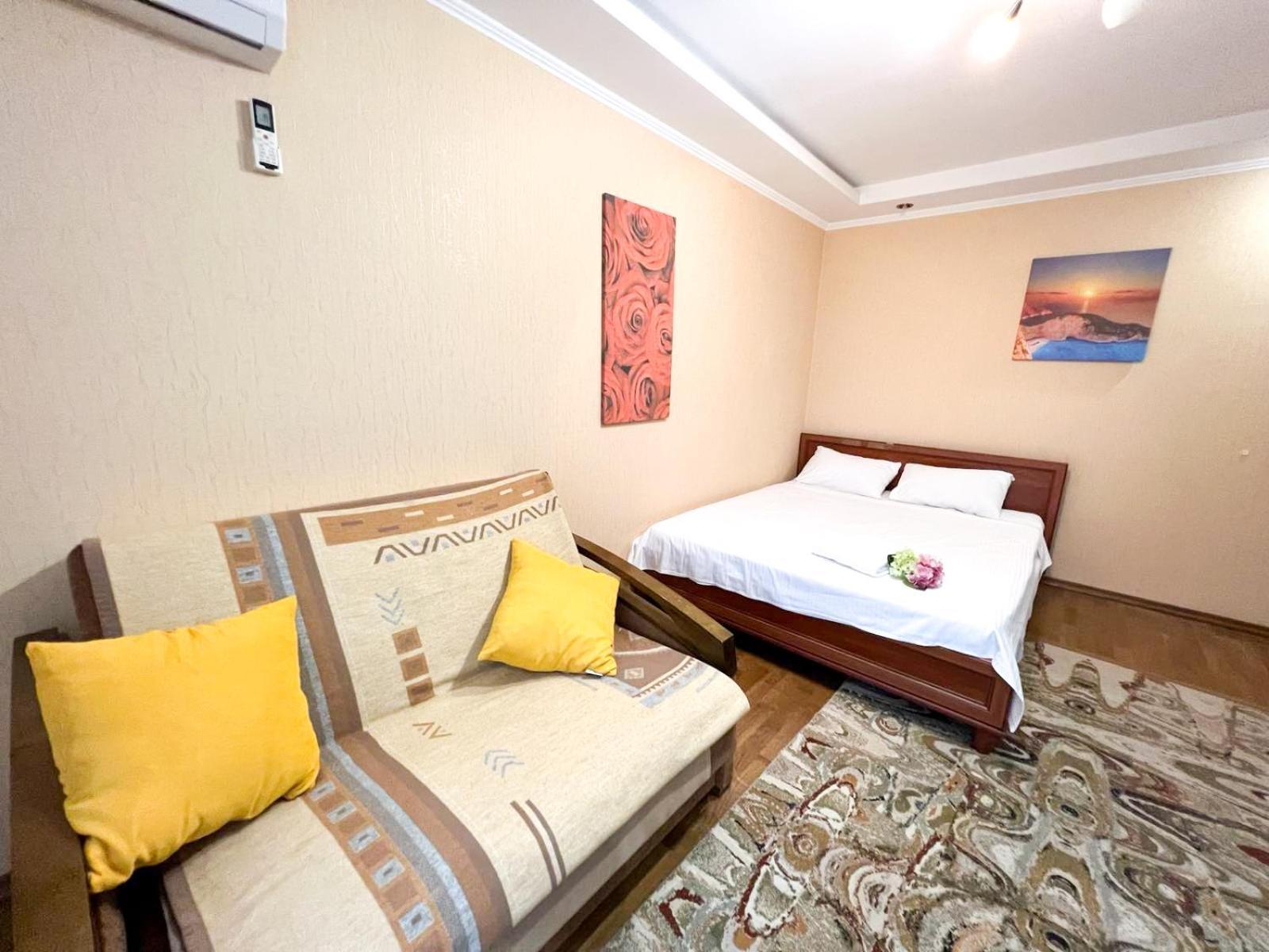 Apartments On Pechersk เคียฟ ภายนอก รูปภาพ